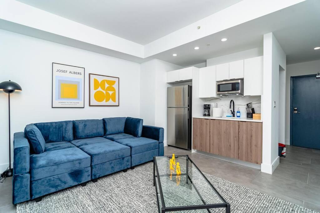 King Bed Brand New Oasis Minutes To Brickell * Miami